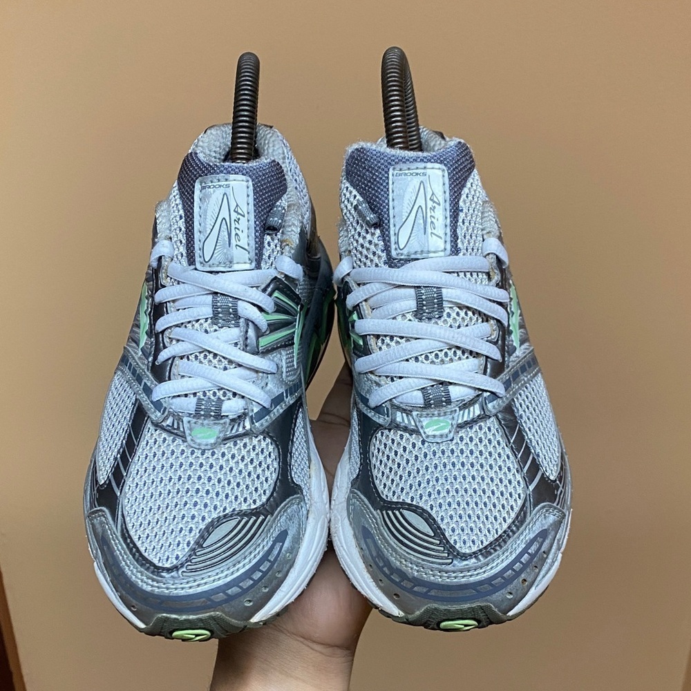 Vintage Brooks Ariel 11 Women’s Running Sneakers “Gray Mint Green White” Sz 6.5 - Picture 12 of 17